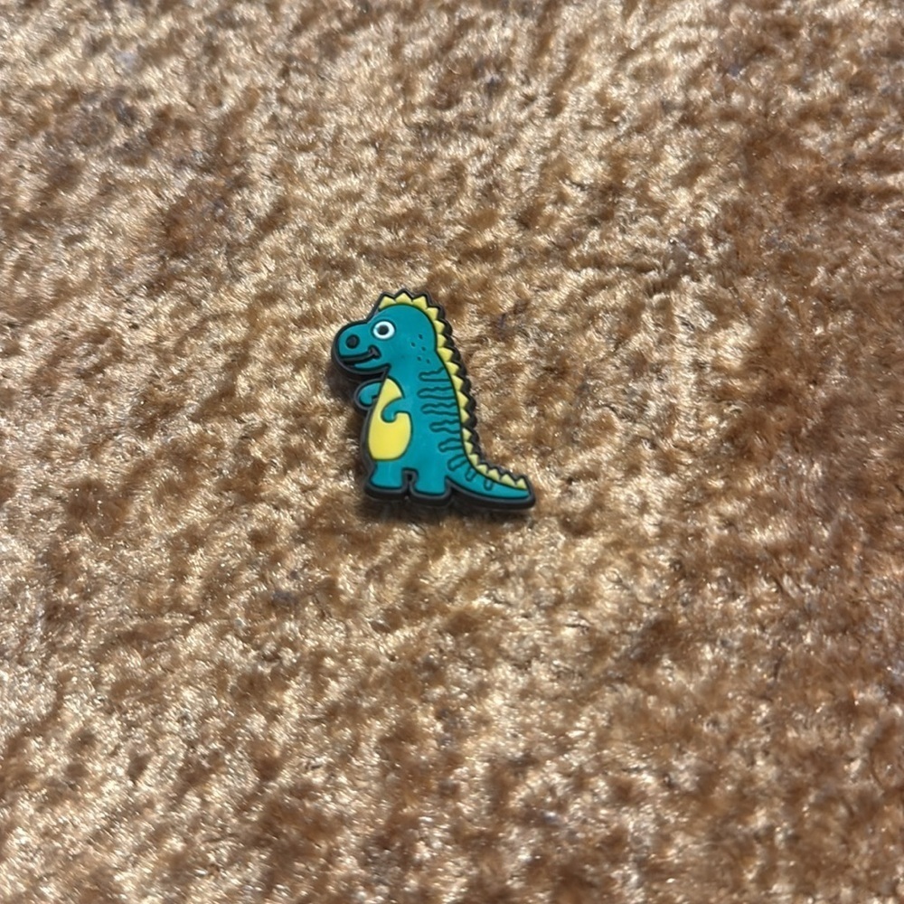Kids Green Dinosaur Jibbitz Shoe Charm  Accessory For Crocs & Shoes New 5/$15 - Picture 3 of 6